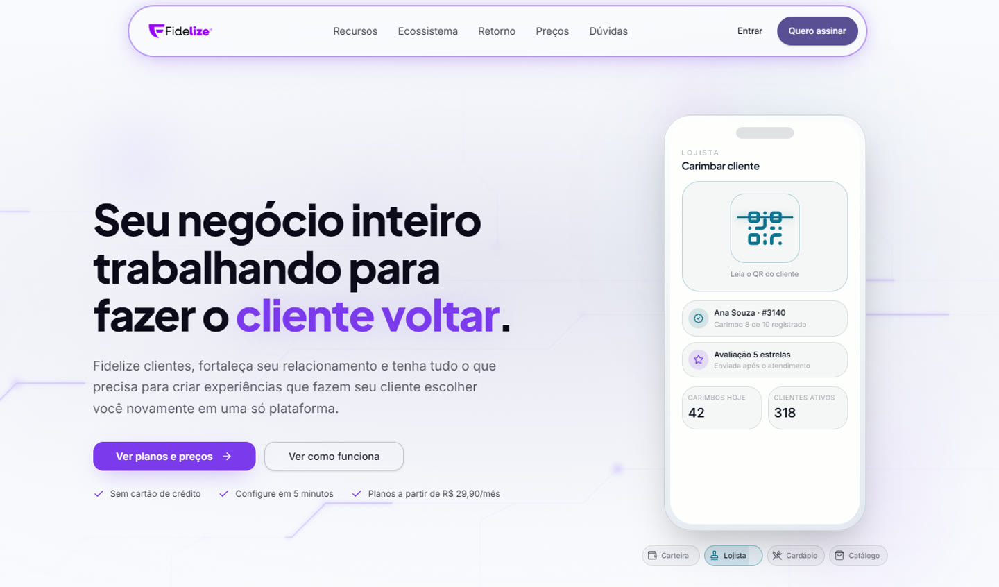 Plataforma SaaS Fidelize desenvolvida pela AR Devs, exibida em um notebook